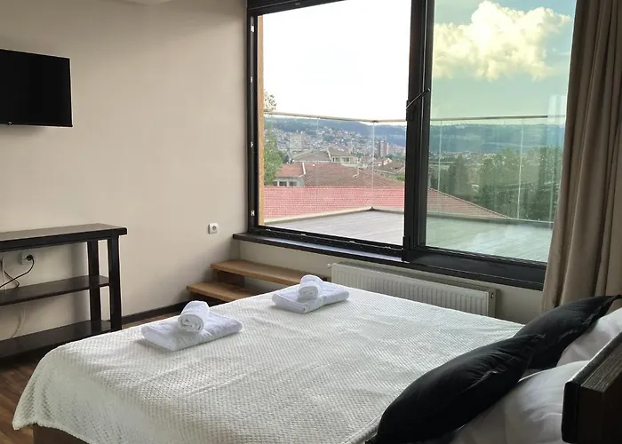 Tarnovo Center Apartment